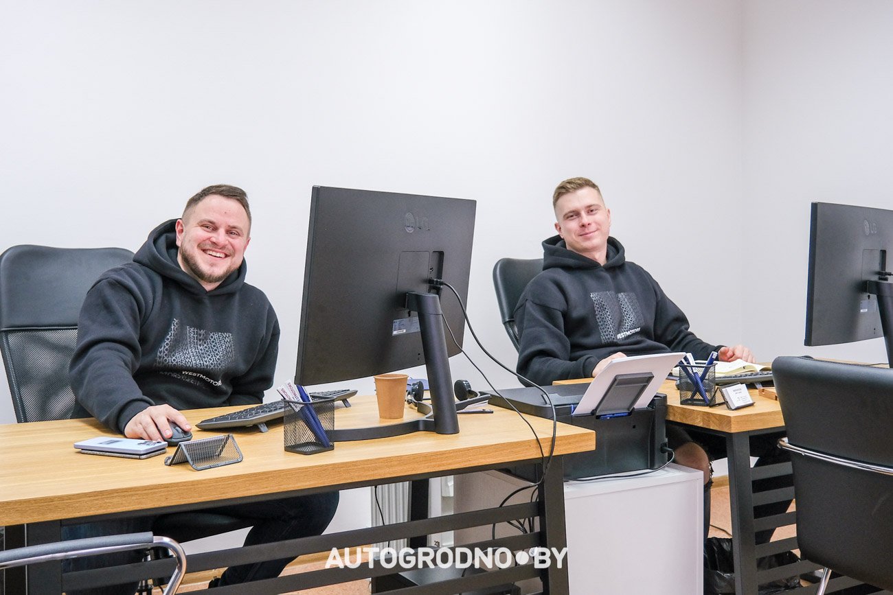 WESTMOTORS делится своими доступами к аукционам США и расширяет сеть дилеров