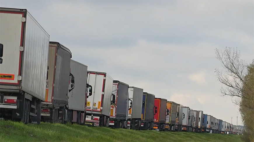 brest gruzoviki ochered poljaki 03