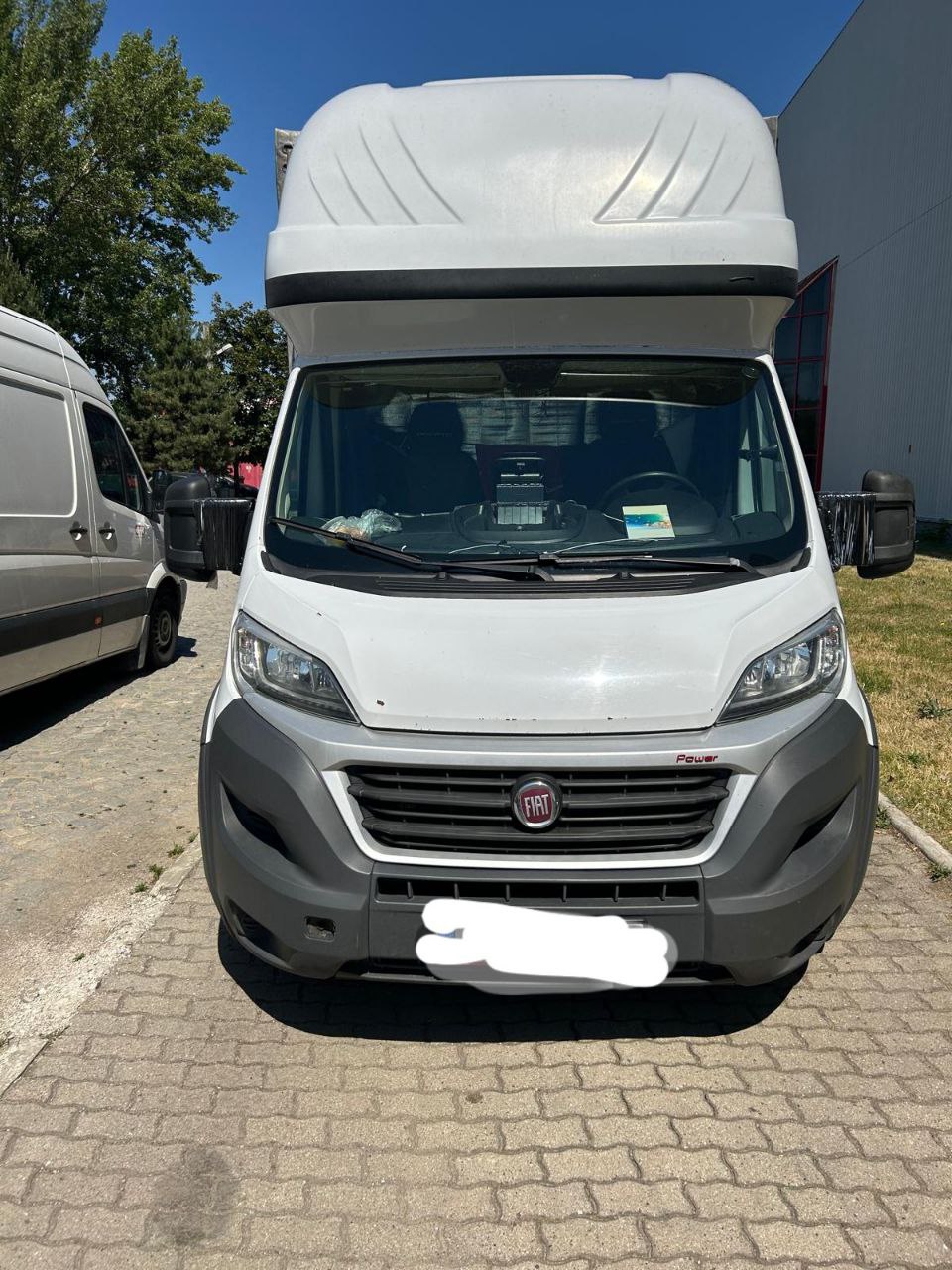 В Варшаве у гродненца угнали Fiat Ducato