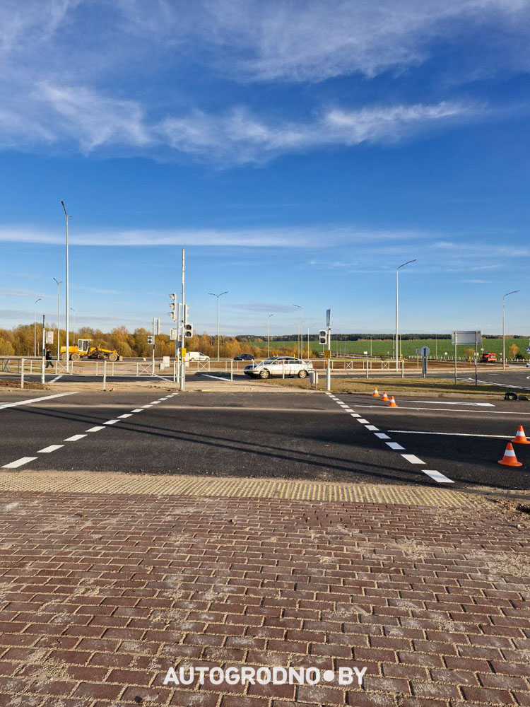 Дорога бетонка в Гродно в сторону Ольшанки накануне открытия