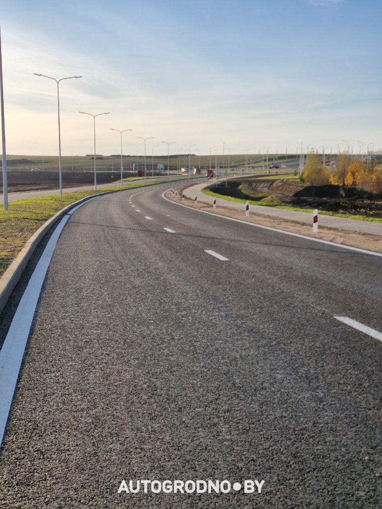 Дорога бетонка в Гродно в сторону Ольшанки накануне открытия