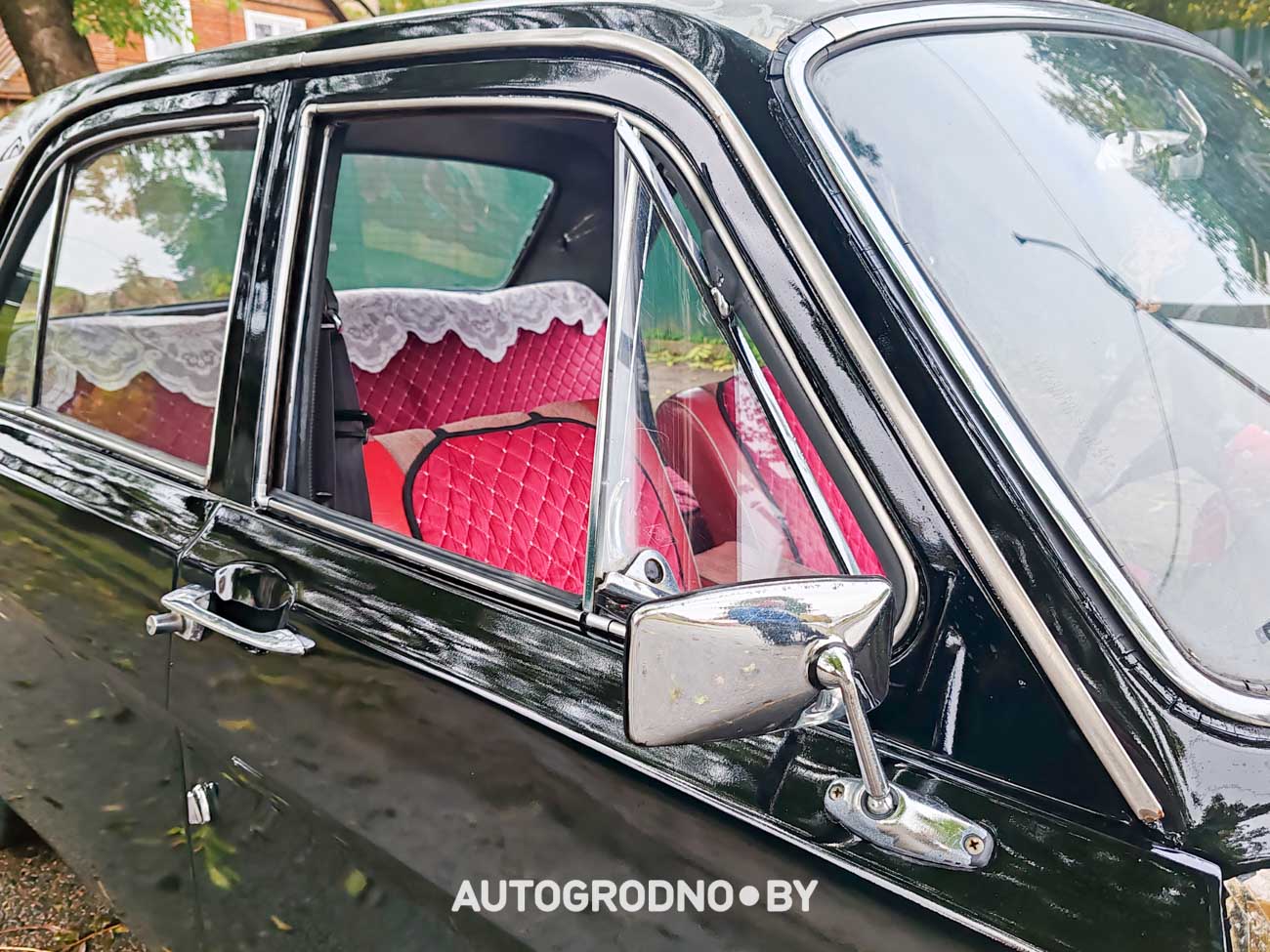 В Гродно восстановили ВОЛГУ ГАЗ 24