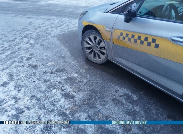 kupaly taxi peshehod 30 12 25 01