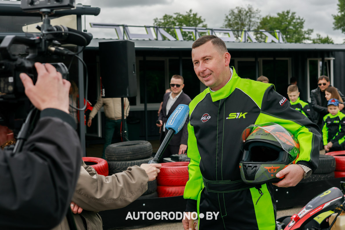 Время работы картинга на Горького возле Короны