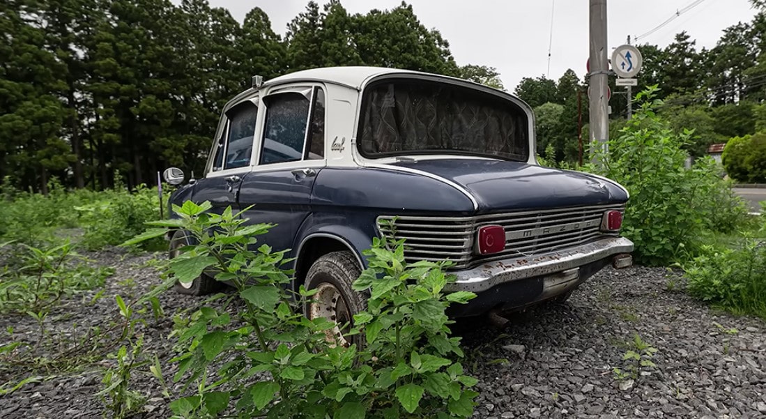Сотни редких и радиоактивных автомобилей обнаружены в японской зоне отчуждения Фукусима