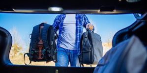 Почему на отдыхе в некоторых странах белорусы не смогут взять авто? Рассказываем о международных правах