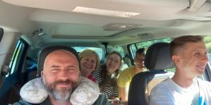 "В Чехии порвался ремень генератора!" Гродненцы на Opel Zafira прокатились по Европе