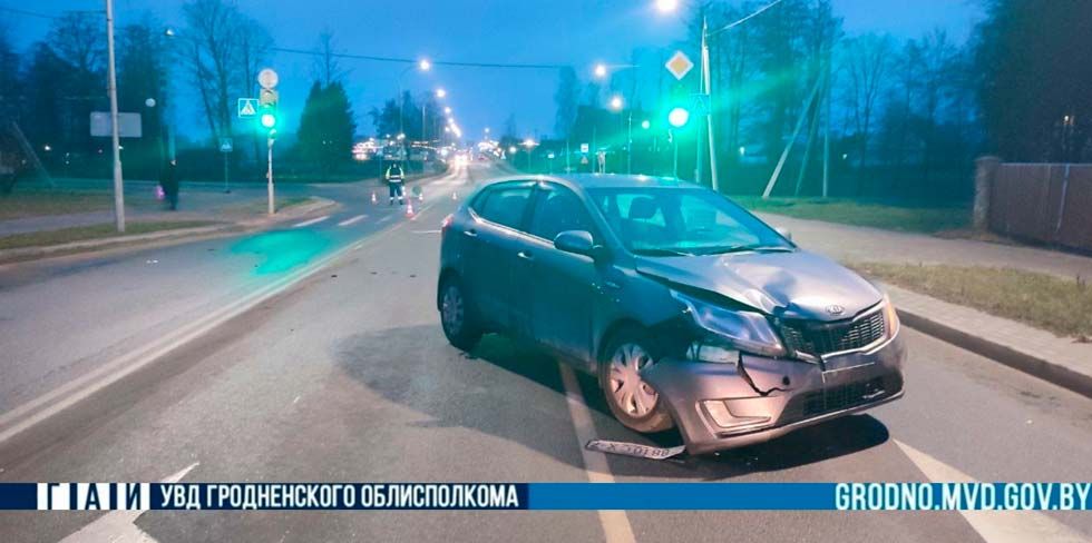 Сморгонь: мальчик перебегал на красный и попал под KIA