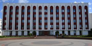 МИД: белорусам не стоит рисковать, планируя поездки в Литву на автомобиле