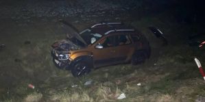 Роковую ошибку допустил 60-летний водитель на трассе М-6. Два автомобиля вылетели с дороги, погиб человек, трое в больнице