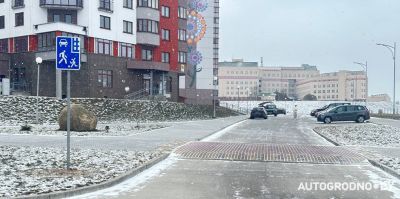 Спор решен: на Магистральной установили знак "Жилая зона". Как теперь ездить и в чем ограничены местные жители