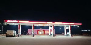 Ночью на заправке в Гродно автовладелец забыл рассчитаться за топливо, но его быстро нашли – с милицией