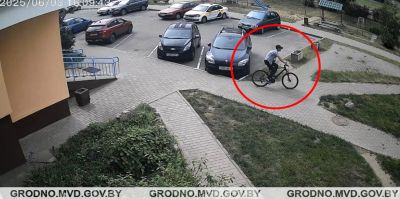 С букетом с клумбы поблизости да на ворованном велосипеде: пьяный гродненец так и не вспомнил, к кому в гости он собирался