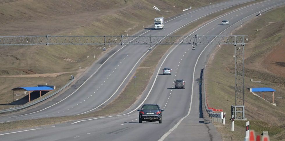 Вводятся летние ограничения для машин на дорогах – они коснутся не всех