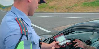 "Побил чужой автомобиль и скрылся": вот по каким случаям ищут водителей сотрудники ГАИ Гродно