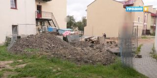 Большая стройка идет на Большой Троицкой. Работа должна быть ювелирной, чтобы не перекрывать центр города