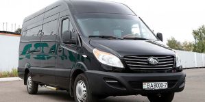 МАЗ показал микроавтобус представительского класса. Чем от отличается от других?