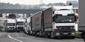 Беларусь вводит сбор при въезде в места перецепки фур из ЕС. Сколько это в рублях?