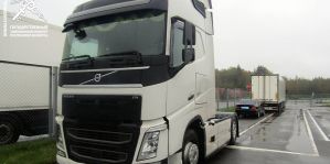 Вместо дизеля в баках оказалось масло. За такие фокусы литовские перевозчики могут лишиться тягачей