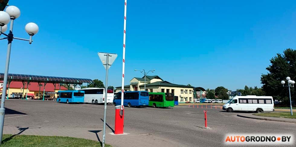 У автовокзала Гродно поставили шлагбаумы и изменили организацию движения. Схема