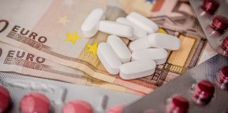 Как провозить деньги и лекарства через границу Беларуси: отвечает таможня