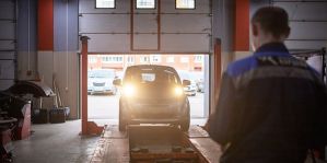 "Ячейки для батарей возят из Польши за 100 долларов". Дорого ли обходится обслуживание электрокаров