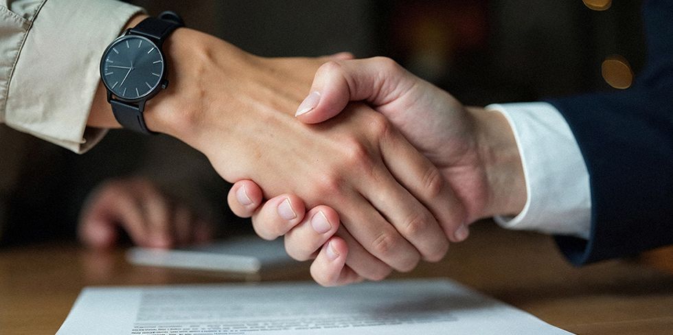 Доверенность – не купля-продажа. Нотариус предупредил о последствиях неправильной покупки автомобиля