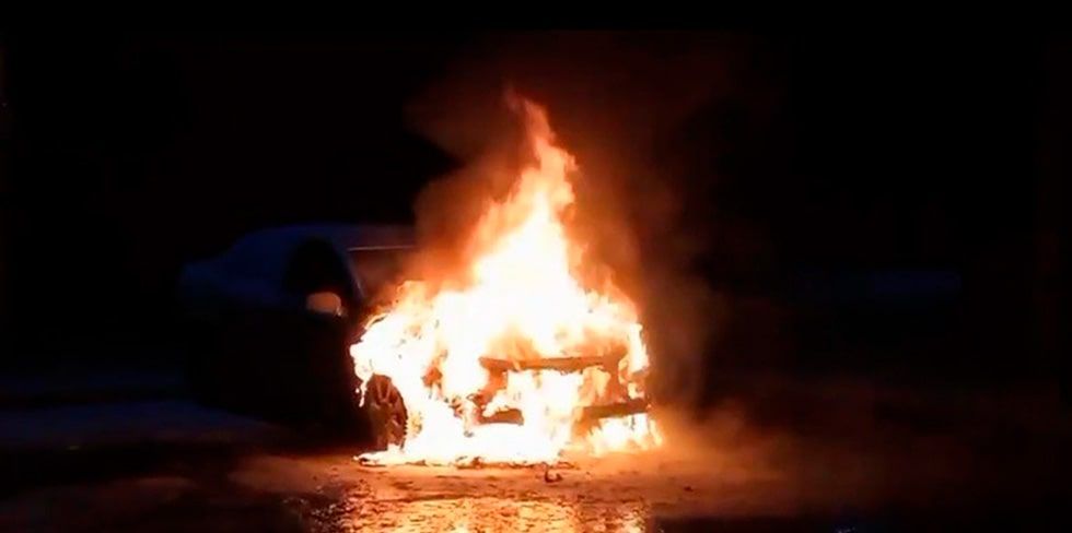 Мужчина поджег машину начальника районной ГАИ. В отместку за лишение прав