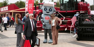 В Беларуси проходит выставка "Белагро-2025". Что за "Мандарин" представил МАЗ?